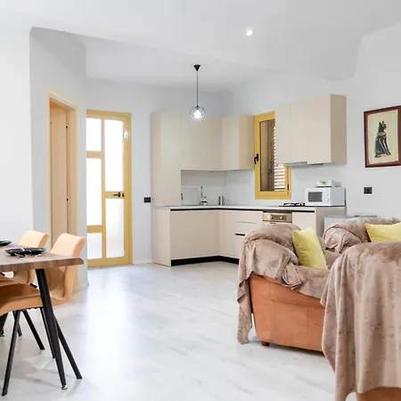 Apartment Spacious & Relaxing With Free Parking Vlorë