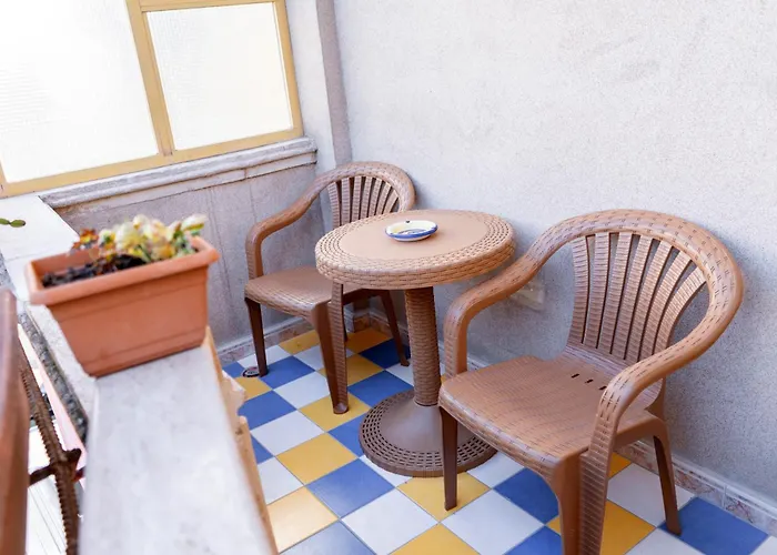 Spacious & Relaxing With Free Parking Vlorë