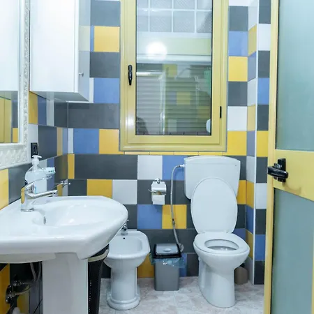 Apartment Spacious & Relaxing With Free Parking *