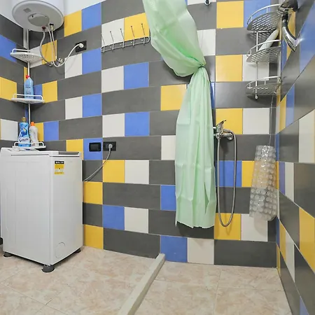 Apartment Spacious & Relaxing With Free Parking *