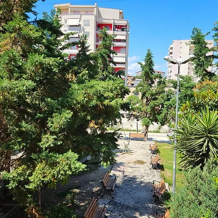 Spacious & Relaxing With Free Parking